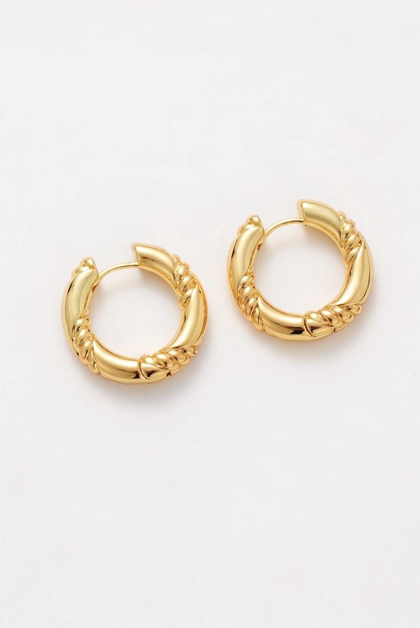Alannah Hoop - Gold