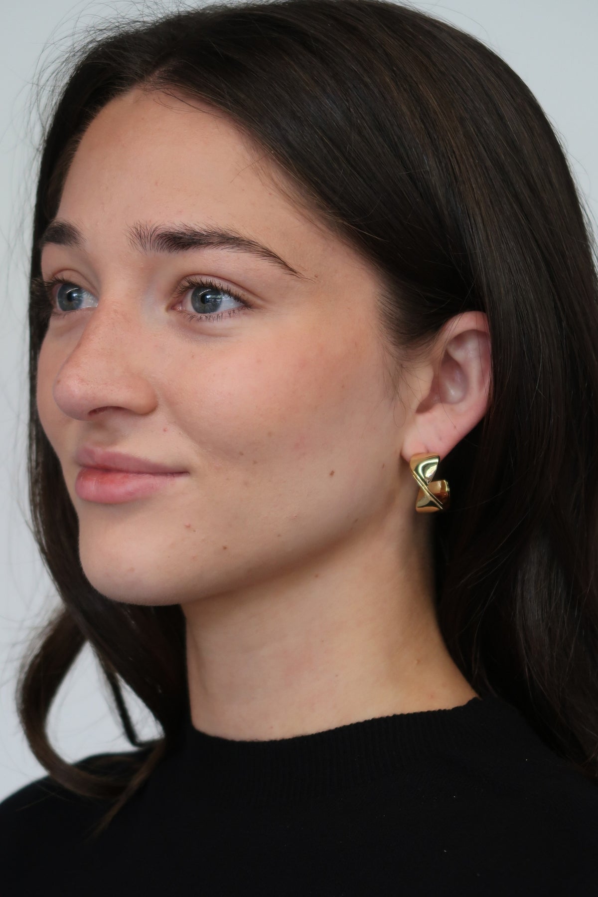 Gold Marnie Hoop — Zafino Australia (3 of 3)