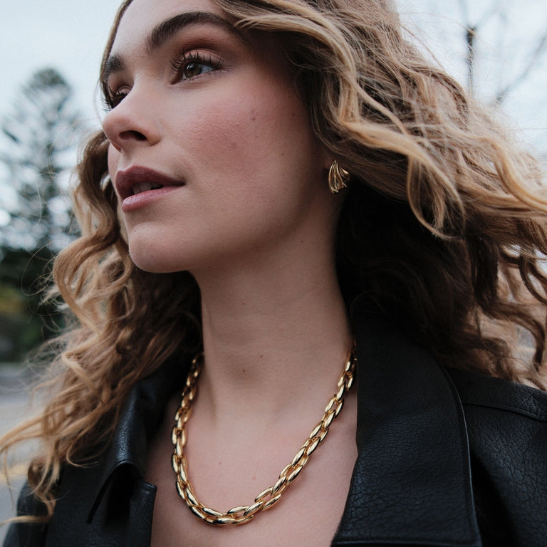 womens jewellery statment necklace and earrings