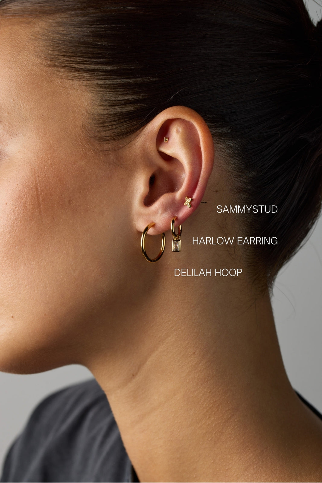 Delilah Hoop Medium - Gold