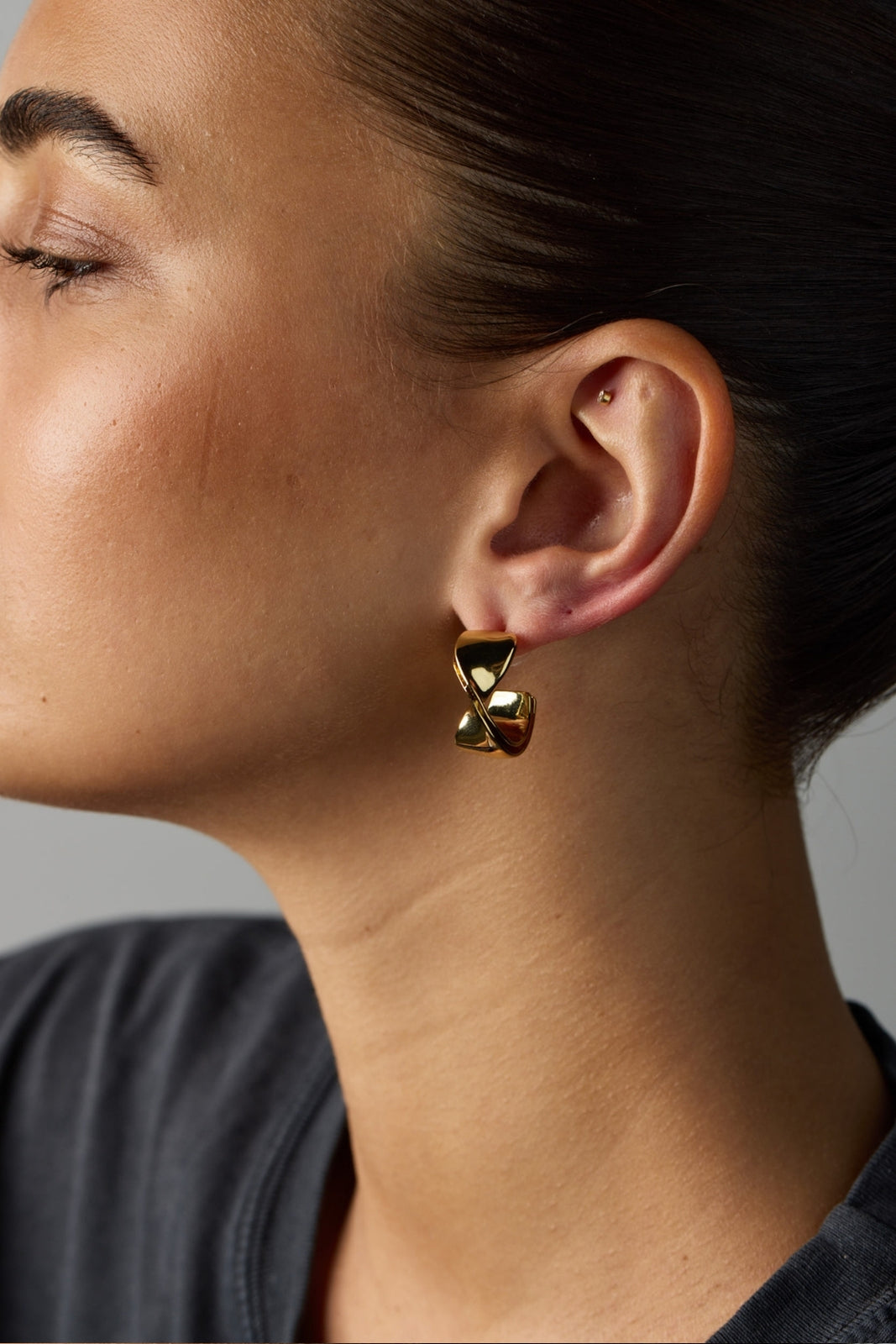 Gold Marnie Hoop — Zafino Australia (2 of 3)