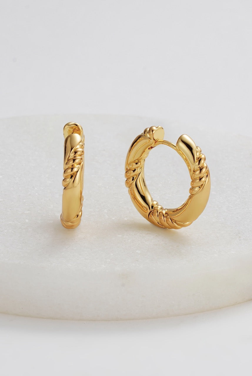 Gold Alannah Hoop — Zafino Australia (6 of 6)