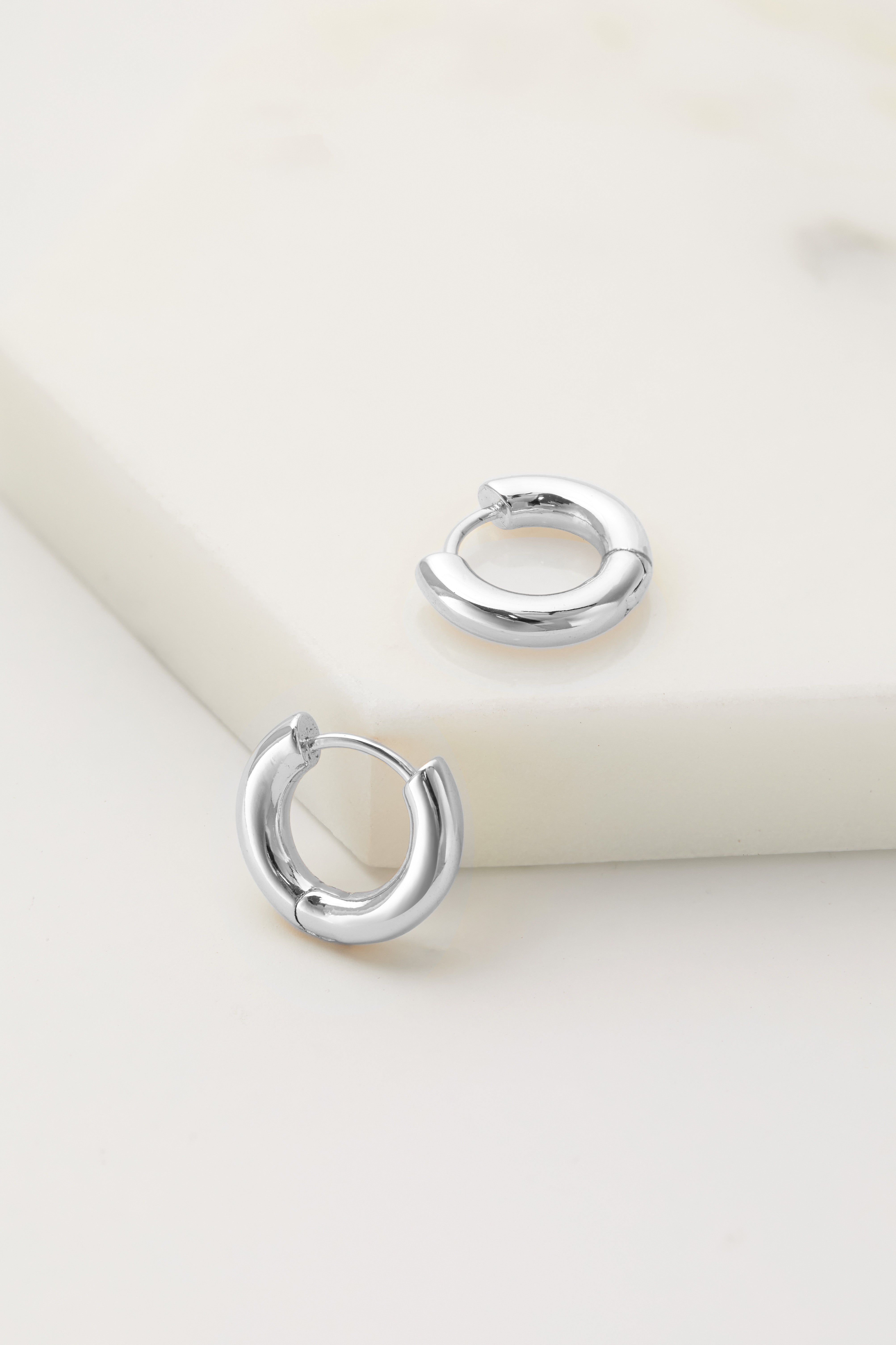 Kendall Hoop Silver - Small
