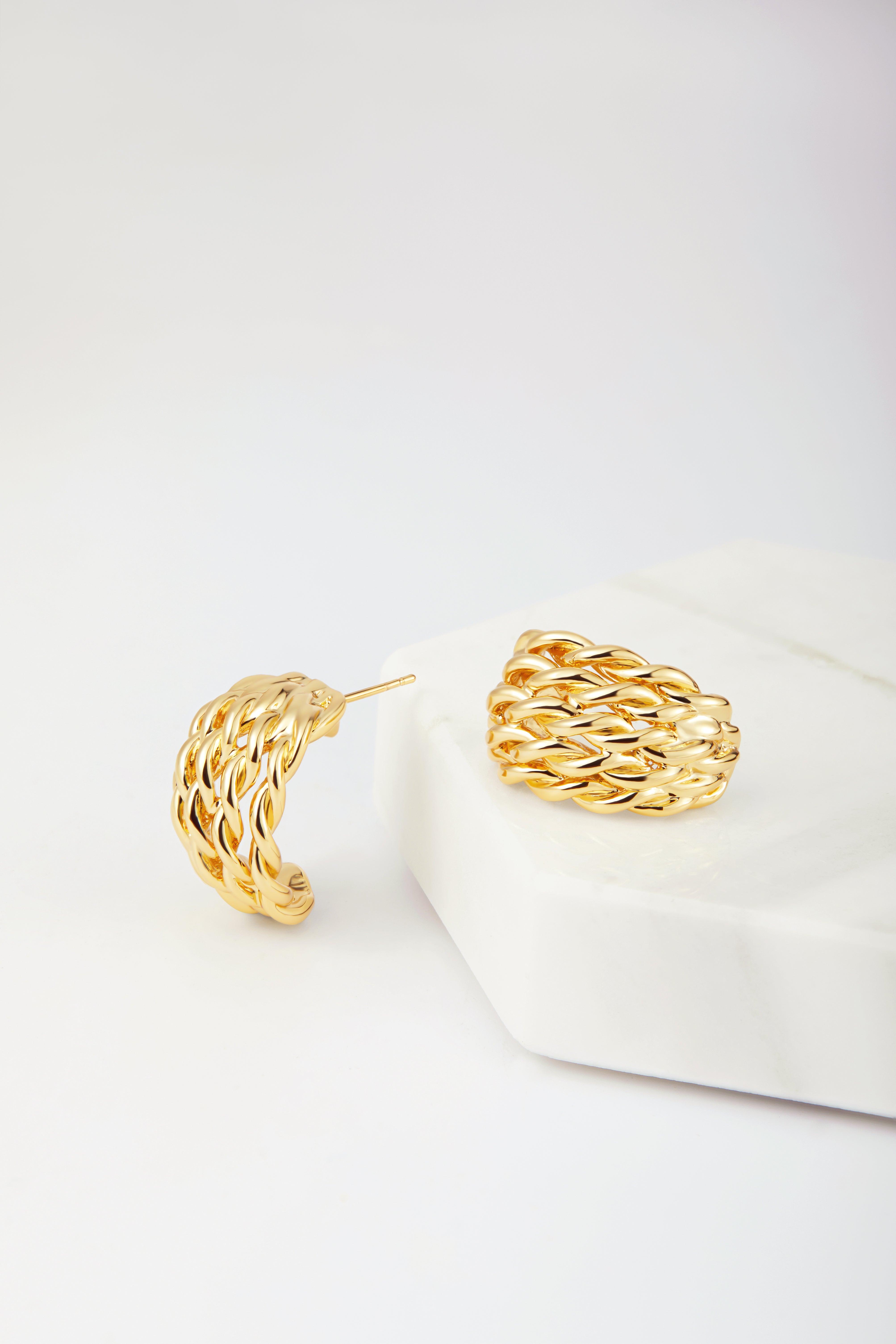 Sarah Hoop - Gold