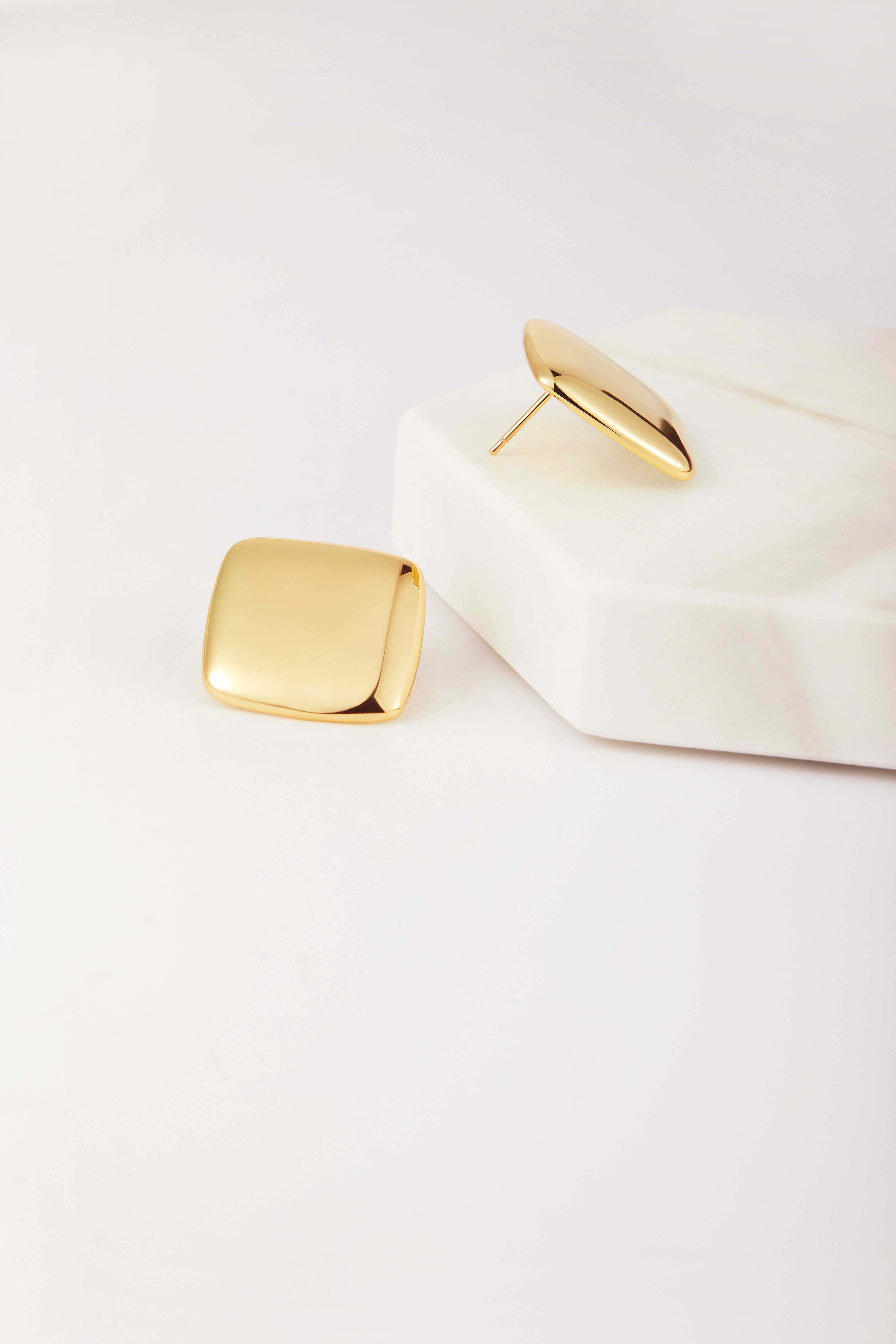 Mia Earring - Gold