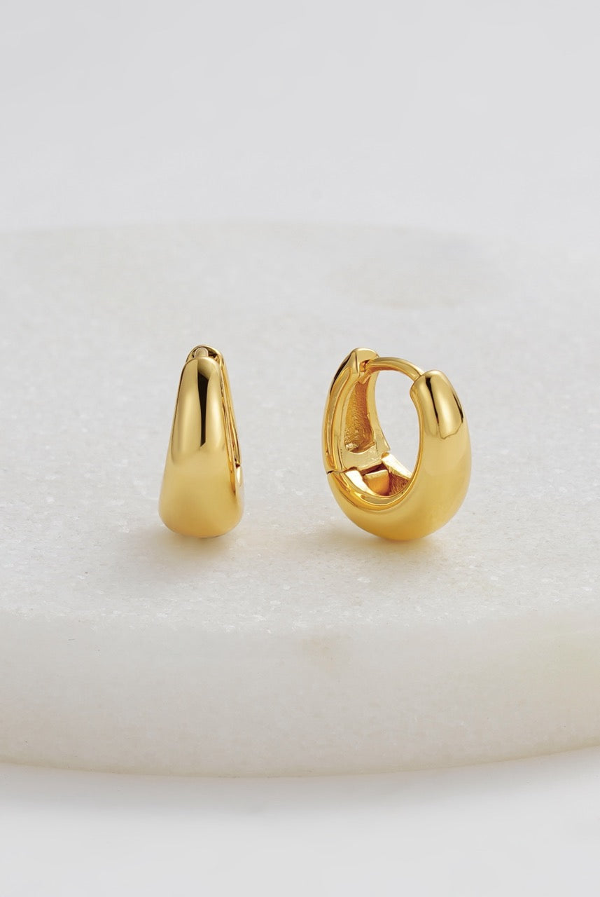 Gold Steph Hoop Medium — Zafino Australia (5 of 6)