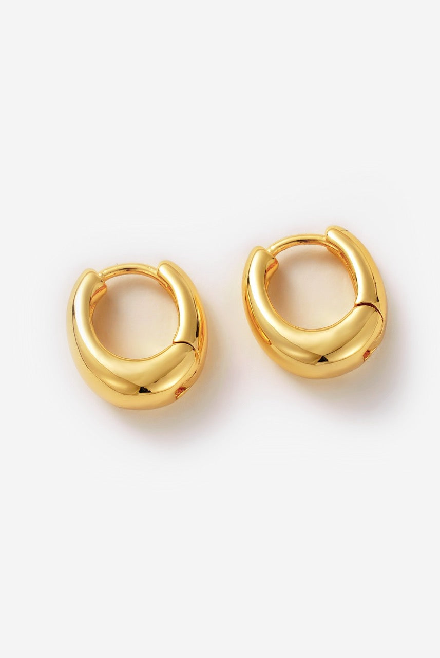 Gold Steph Hoop Medium — Zafino Australia (3 of 6)