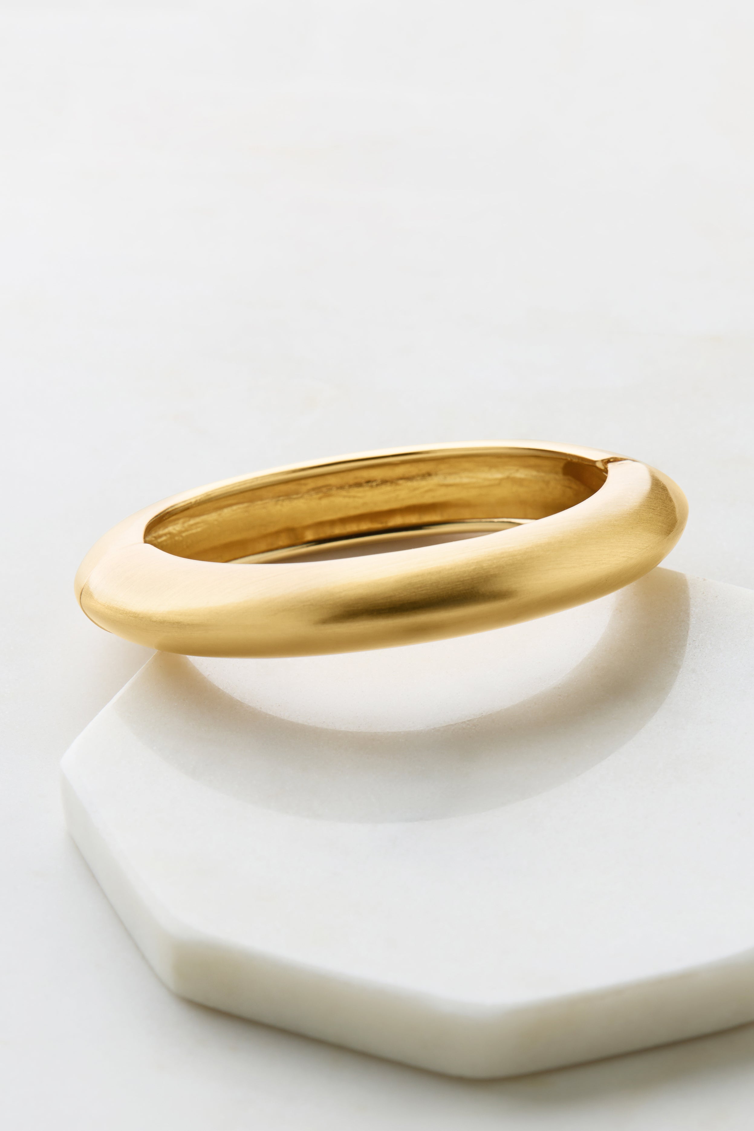 Olivia Brushed Bracelet - Gold