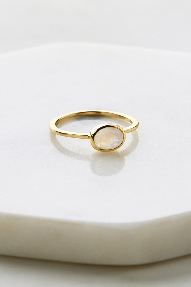 Elly Ring - Moonstone