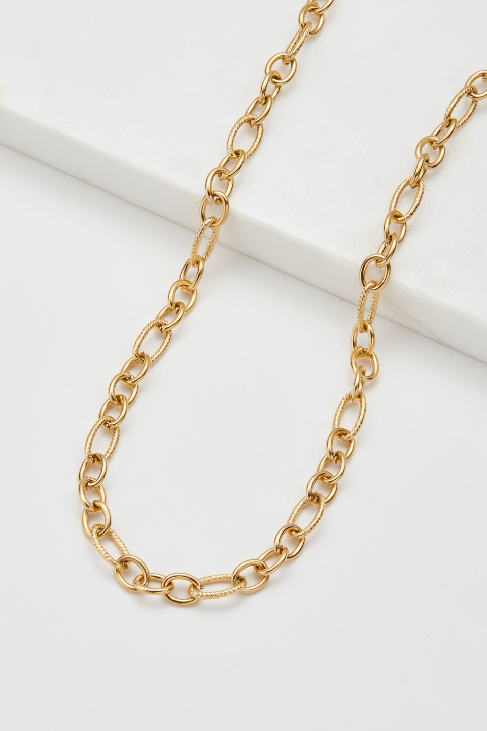 Carla Necklace - Gold
