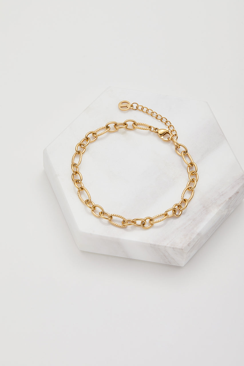 Carla Bracelet - Gold