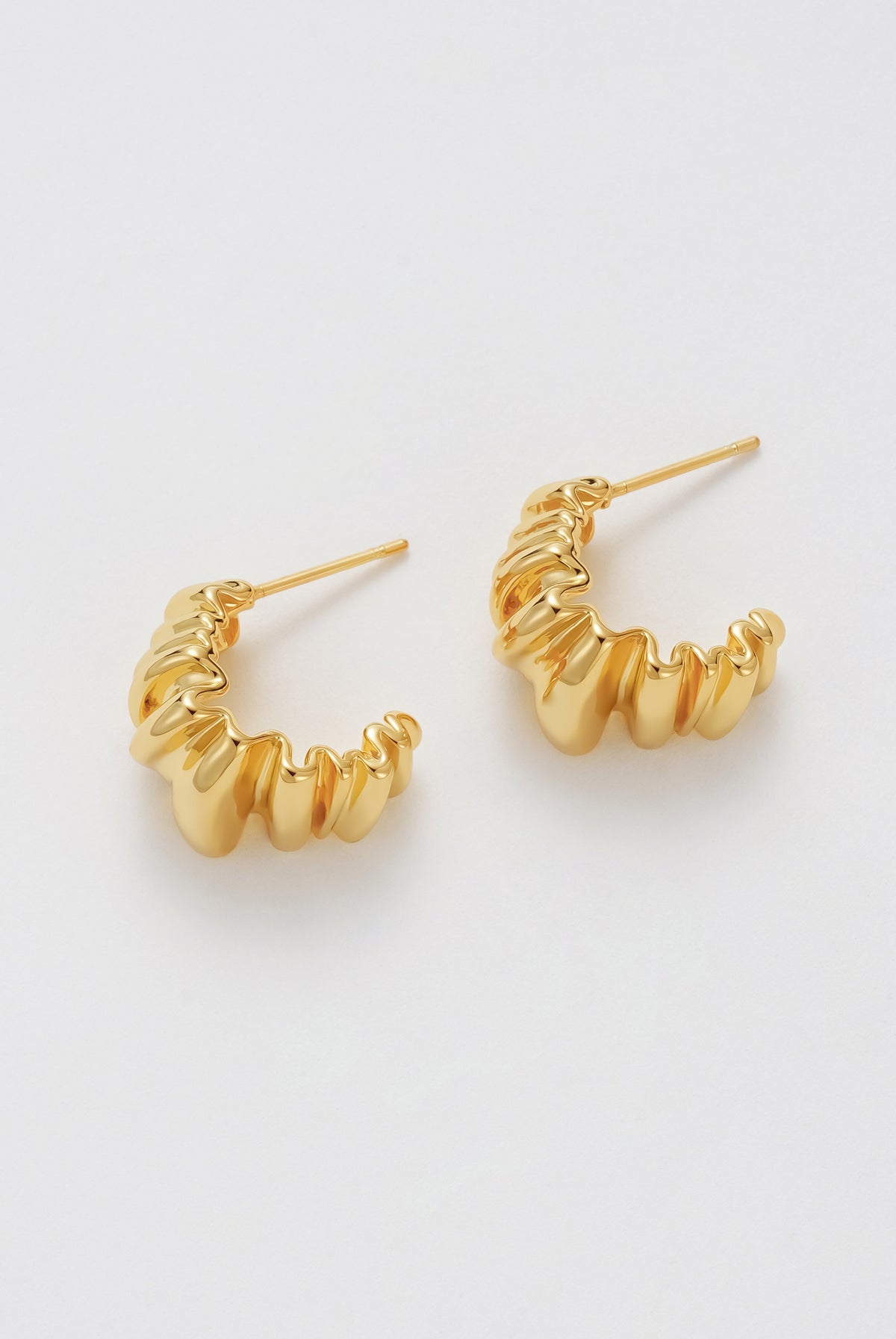 Gold Lottie Earring — Zafino Australia (3 of 6)