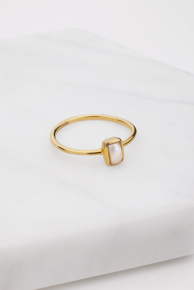 Grace Ring - Pearl