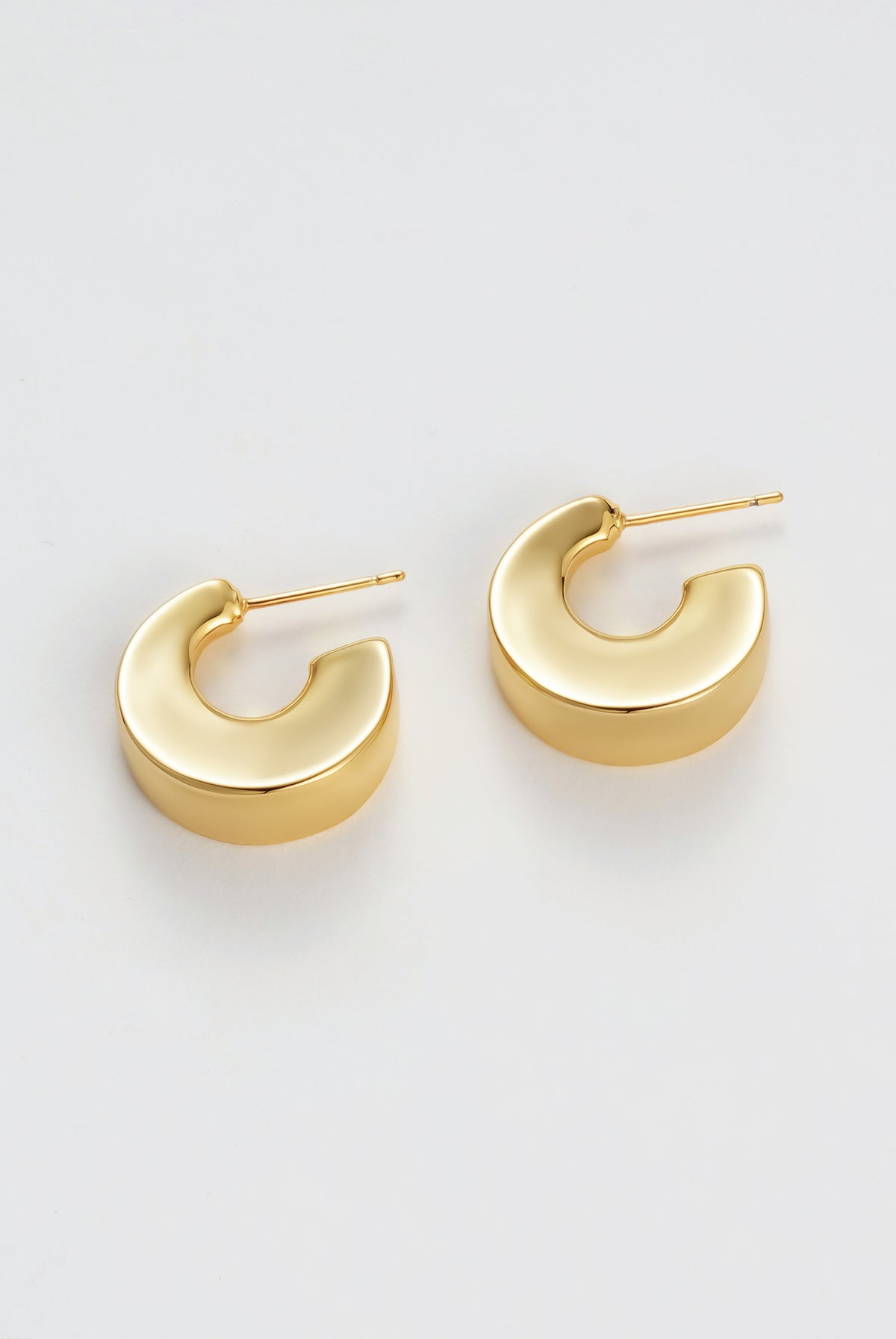 Gold Harper Hoop — Zafino Australia (6 of 6)
