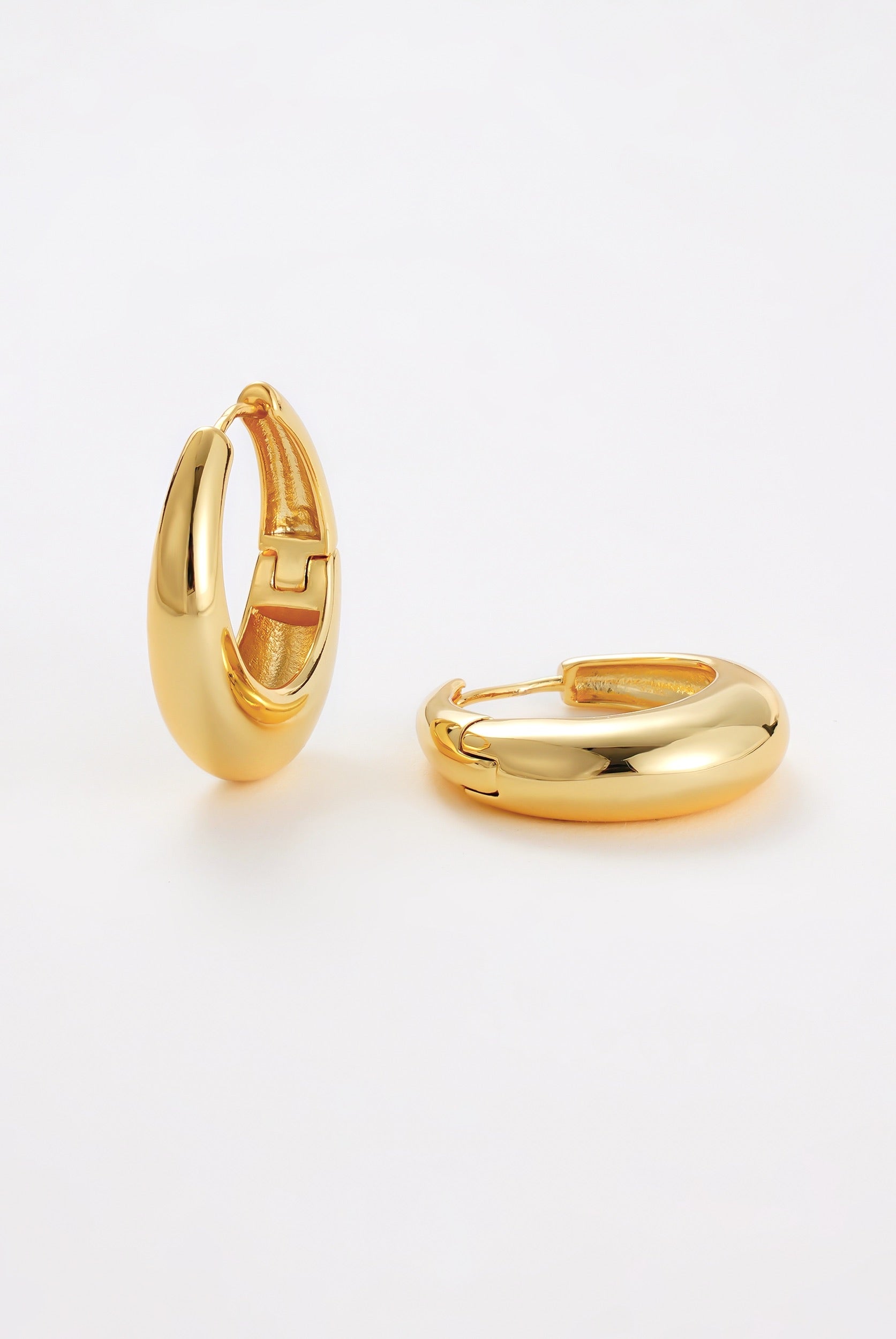 Cleo Hoop Large - Gold