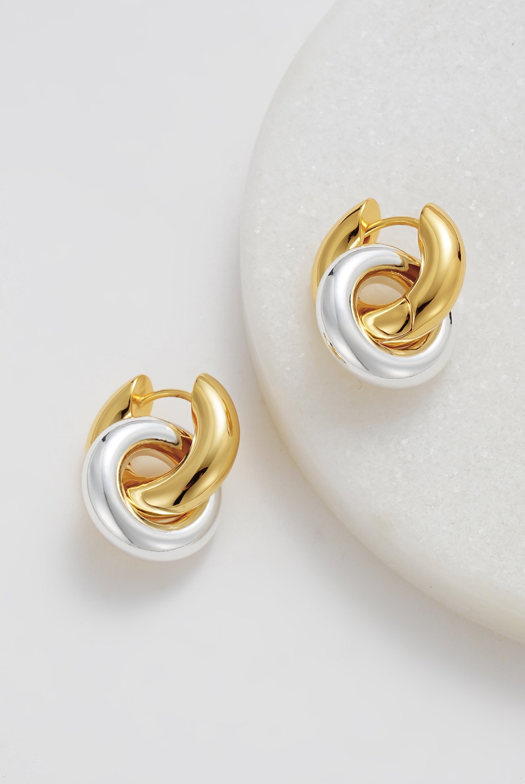 Skye Hoop - Gold/Silver