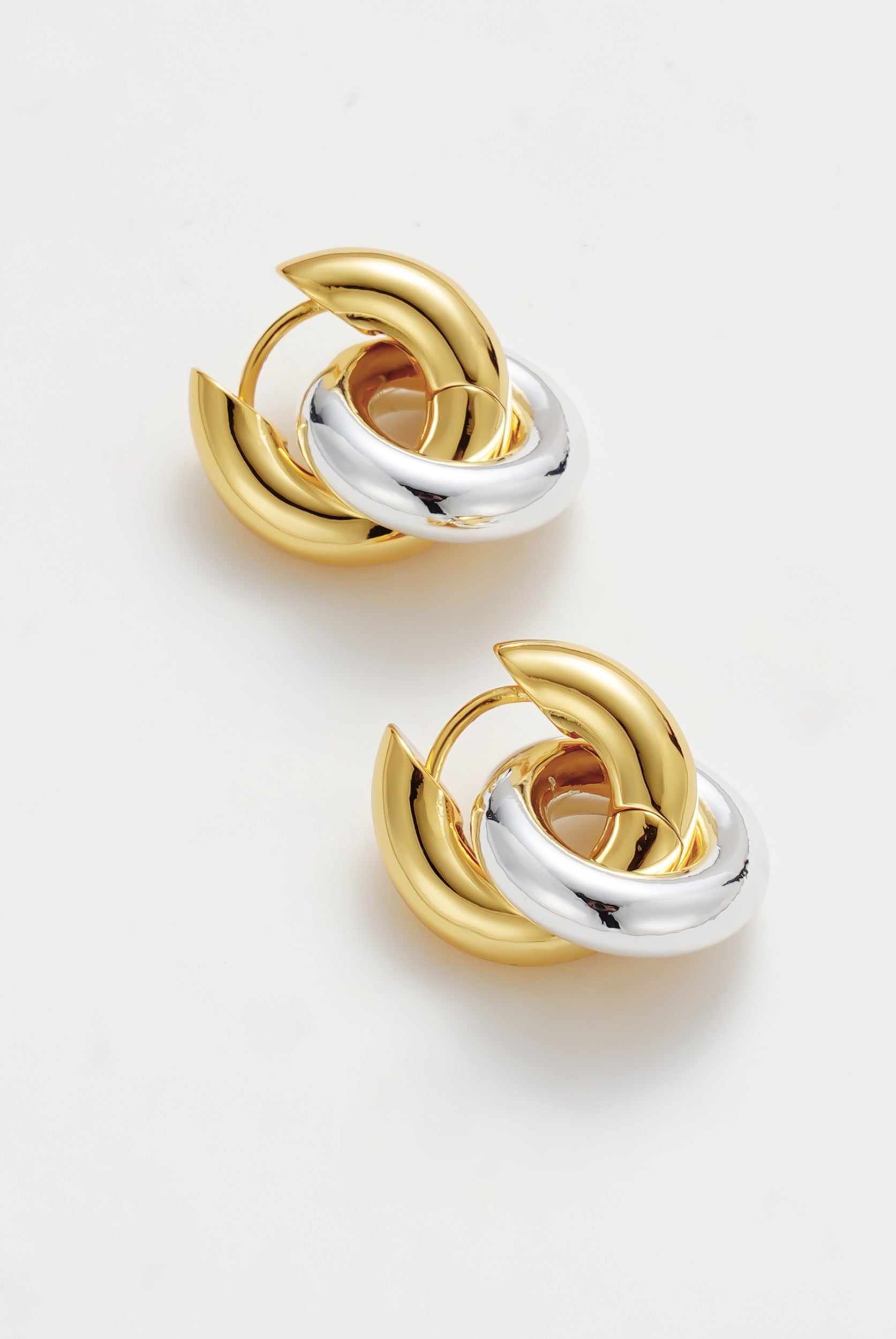 Skye Hoop - Gold/Silver