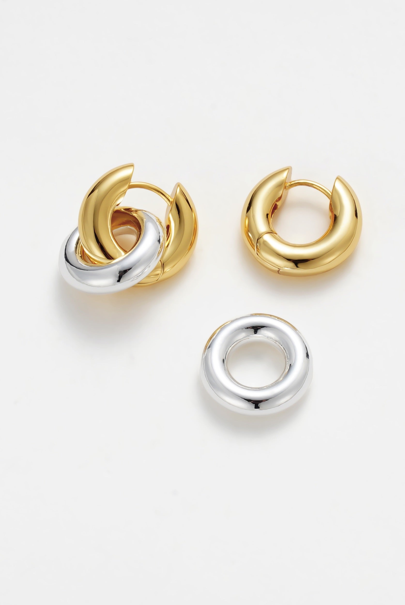 Skye Hoop - Gold/Silver