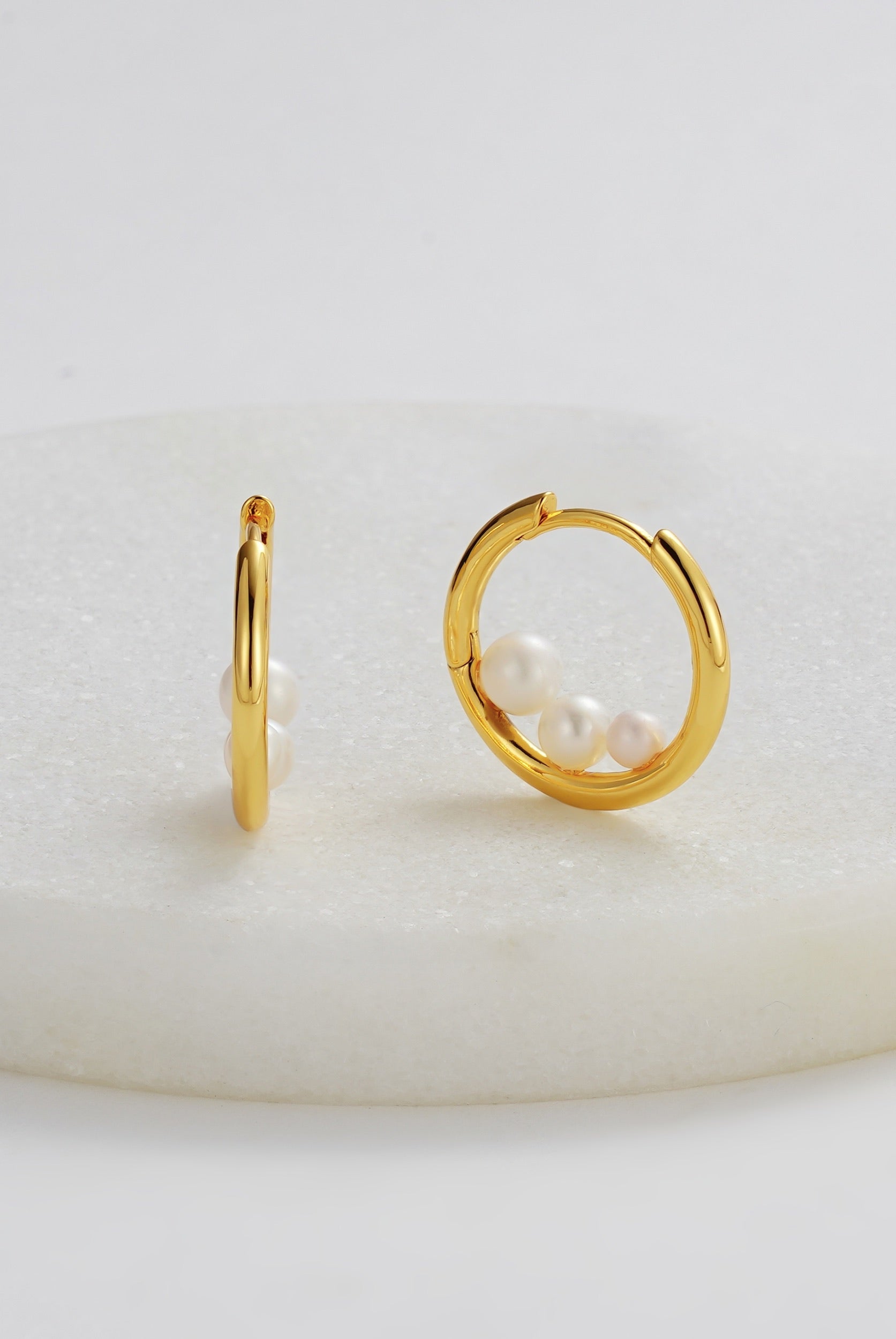 lily Earring - Gold