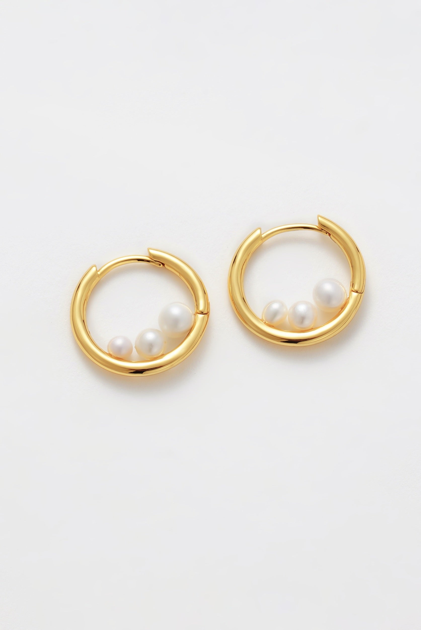 lily Earring - Gold
