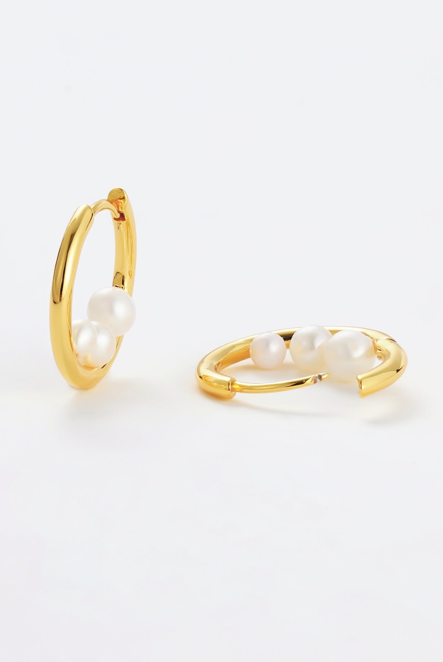 lily Earring - Gold