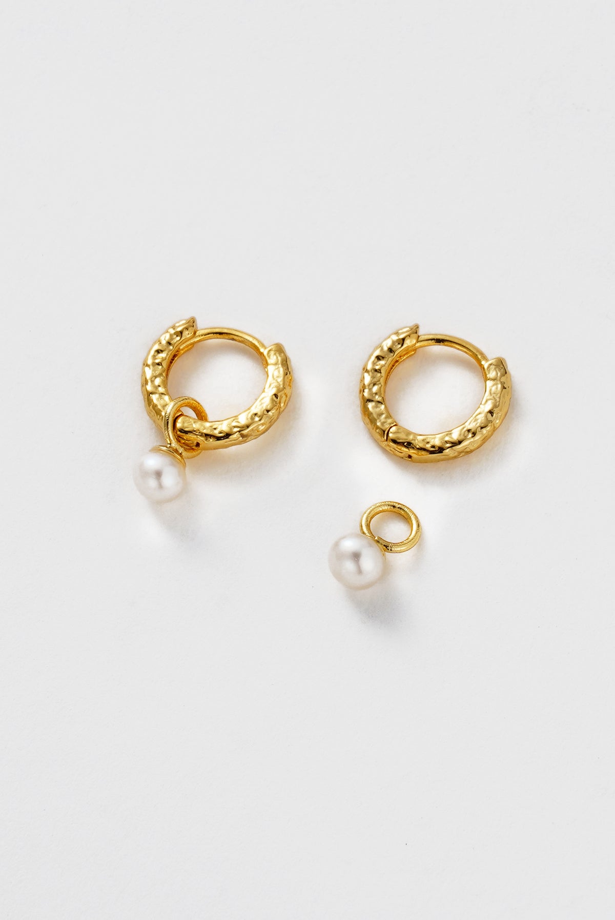 Gold Emery Earring - Pearl / Gold — Zafino Australia (5 of 5)