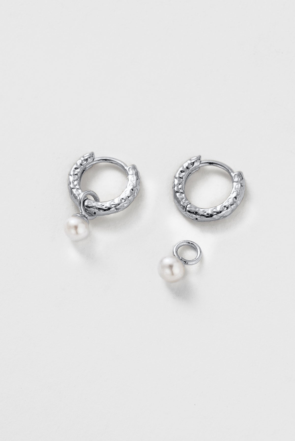 Silver Emery Earring - Pearl / Silver — Zafino Australia (5 of 5)