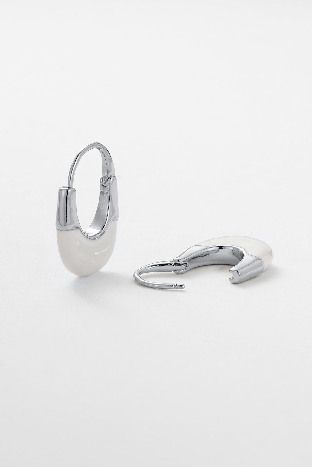 Silver Stefi Hoop — Zafino Australia (4 of 4)