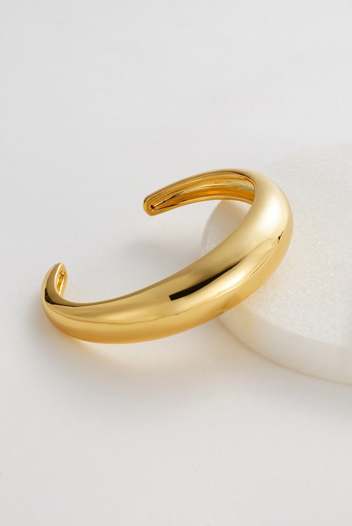 Gold Meika Bracelet — Zafino Australia (1 of 6)