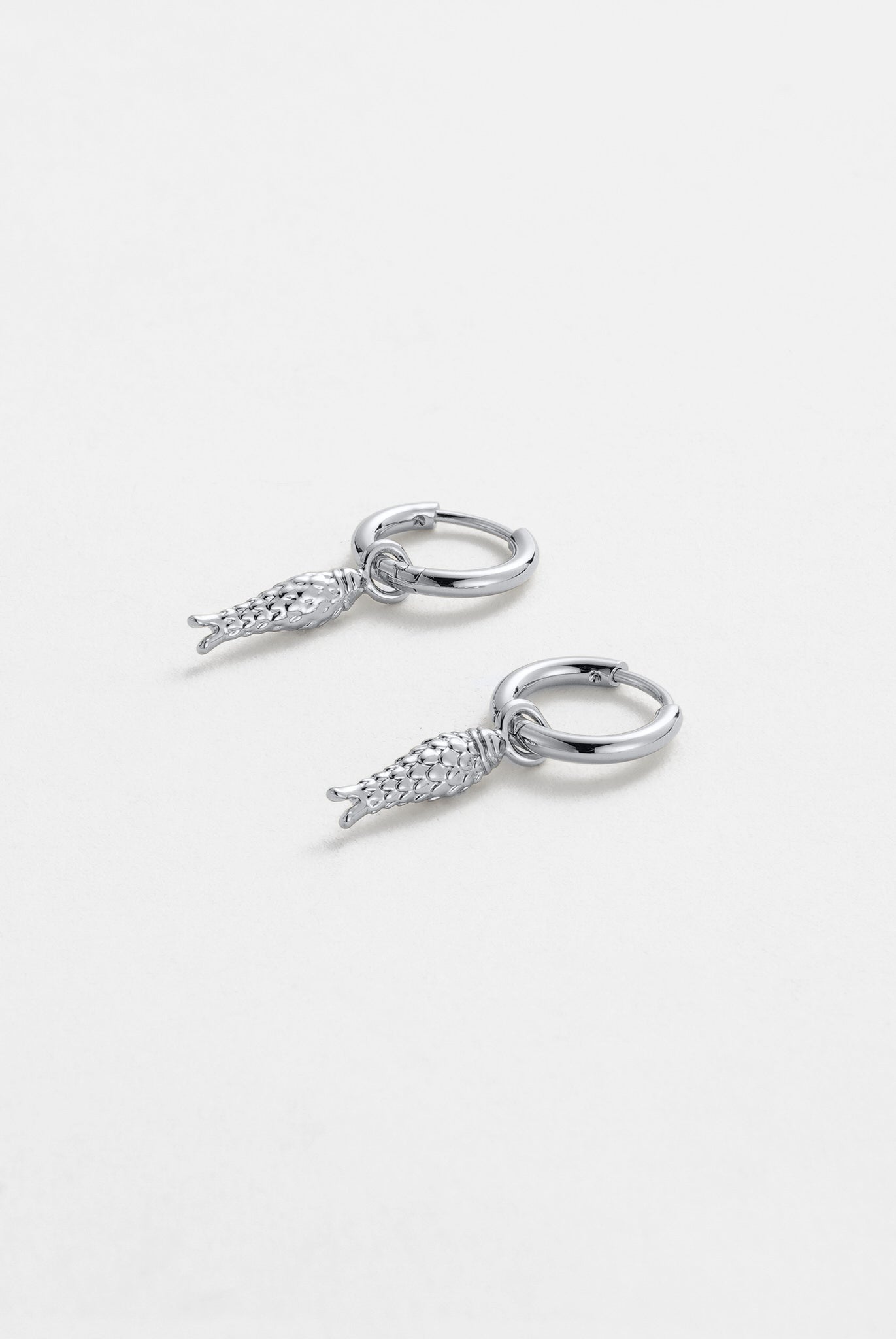 Tate Huggie - Silver