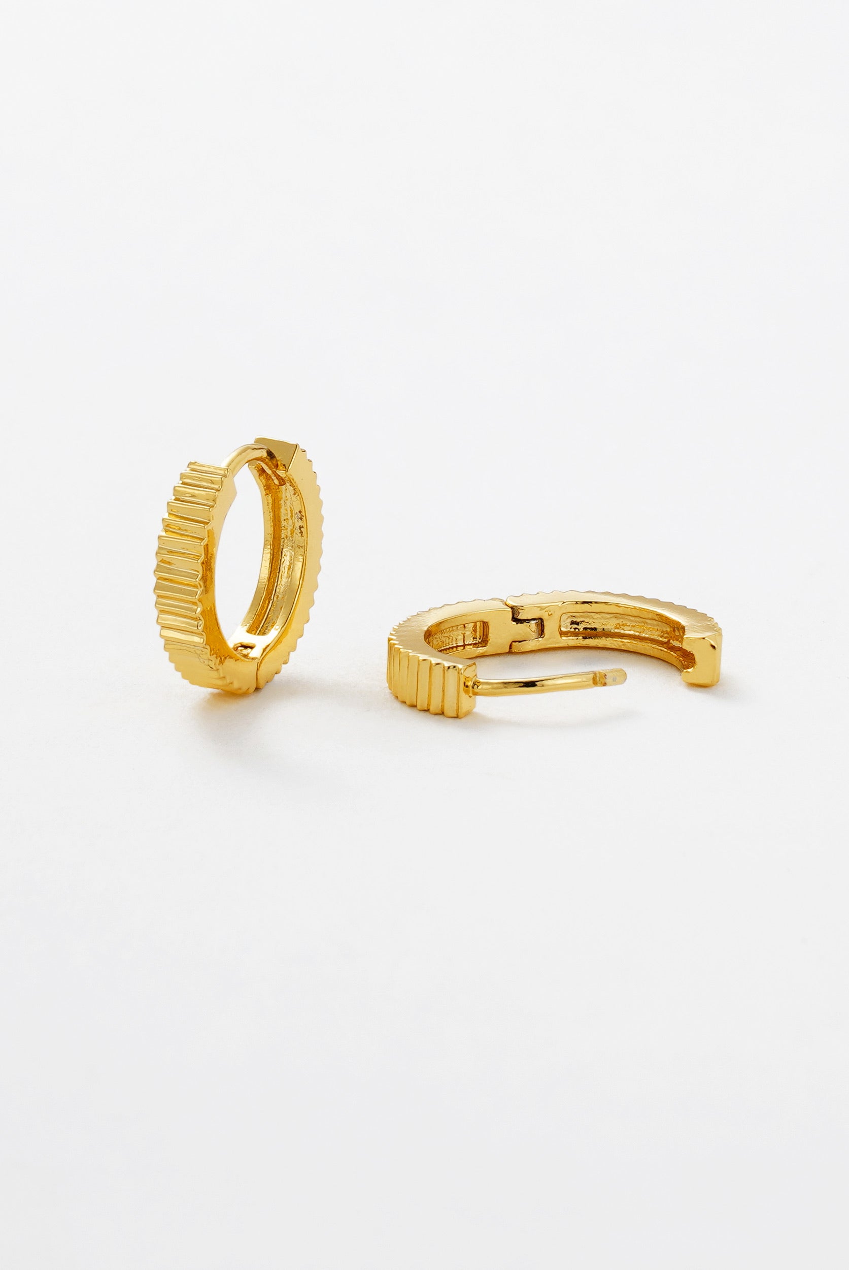 Willow Huggie - Gold