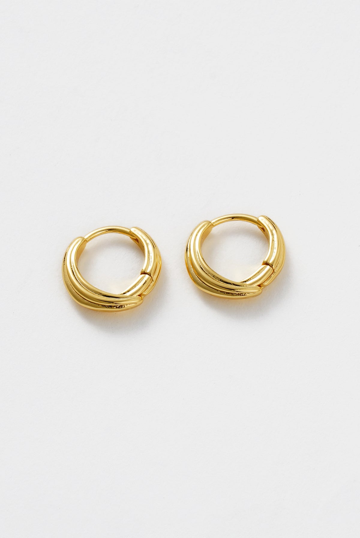 Gold Paris Huggie — Zafino Australia (3 of 4)