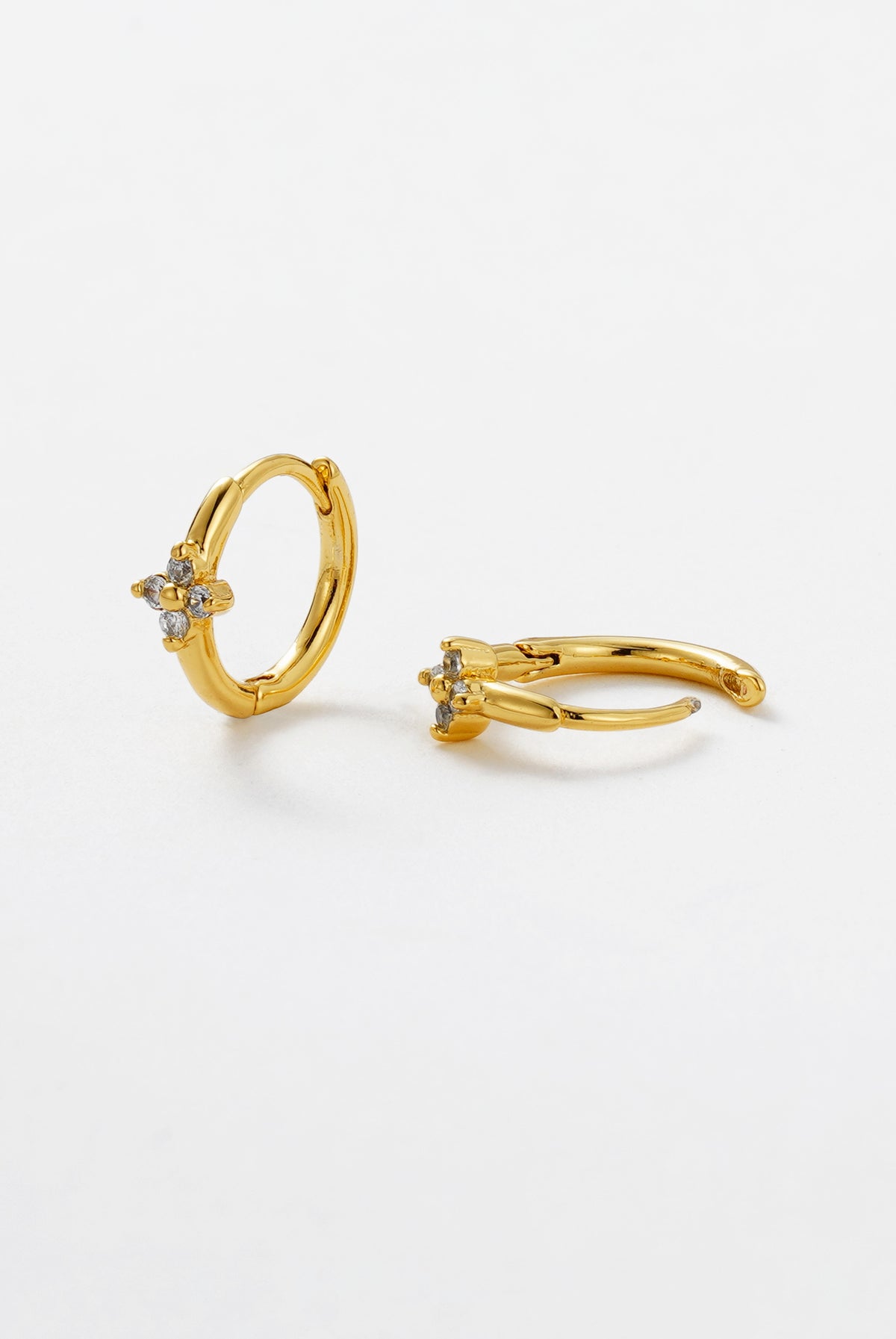 Gold Ivy Huggie — Zafino Australia (5 of 5)