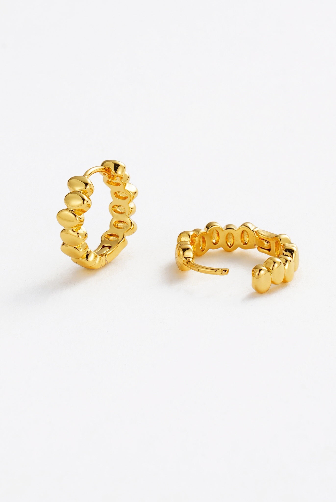 Bailey Huggie - Gold