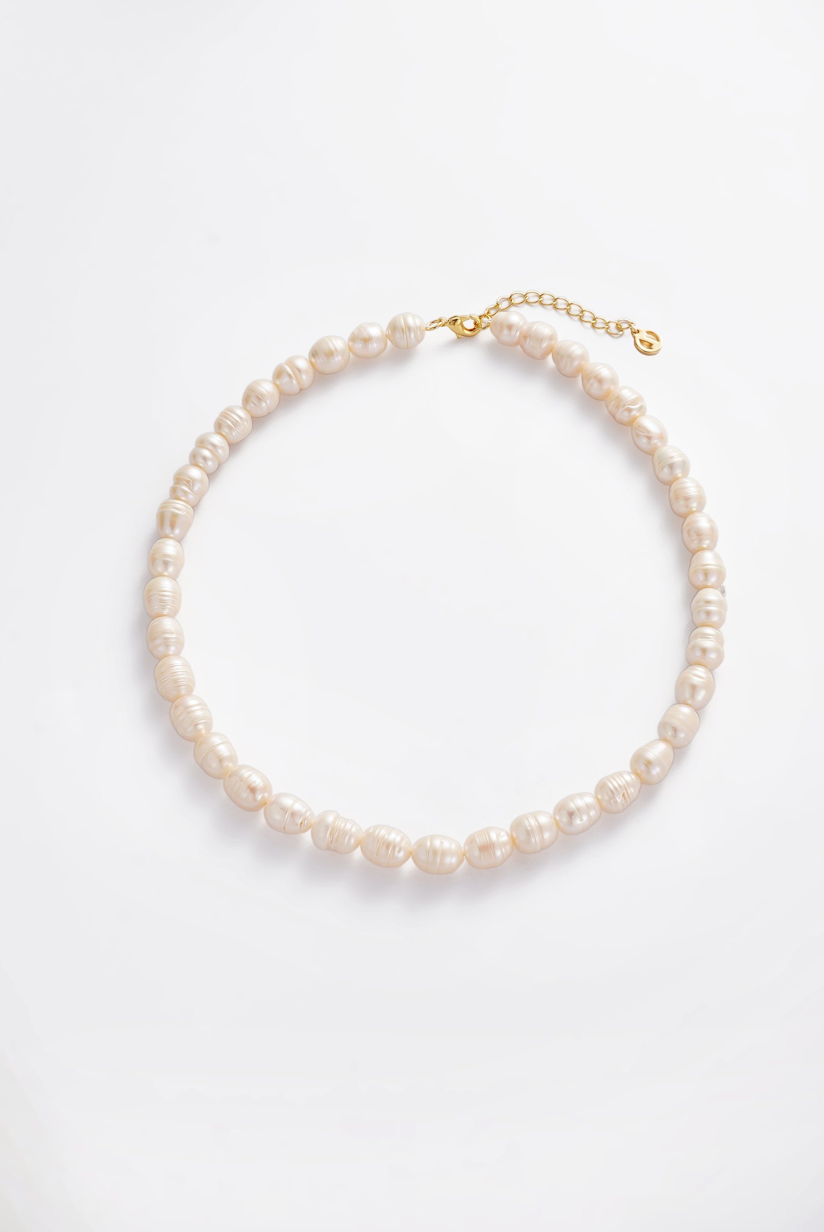 Luna Pearl Necklace