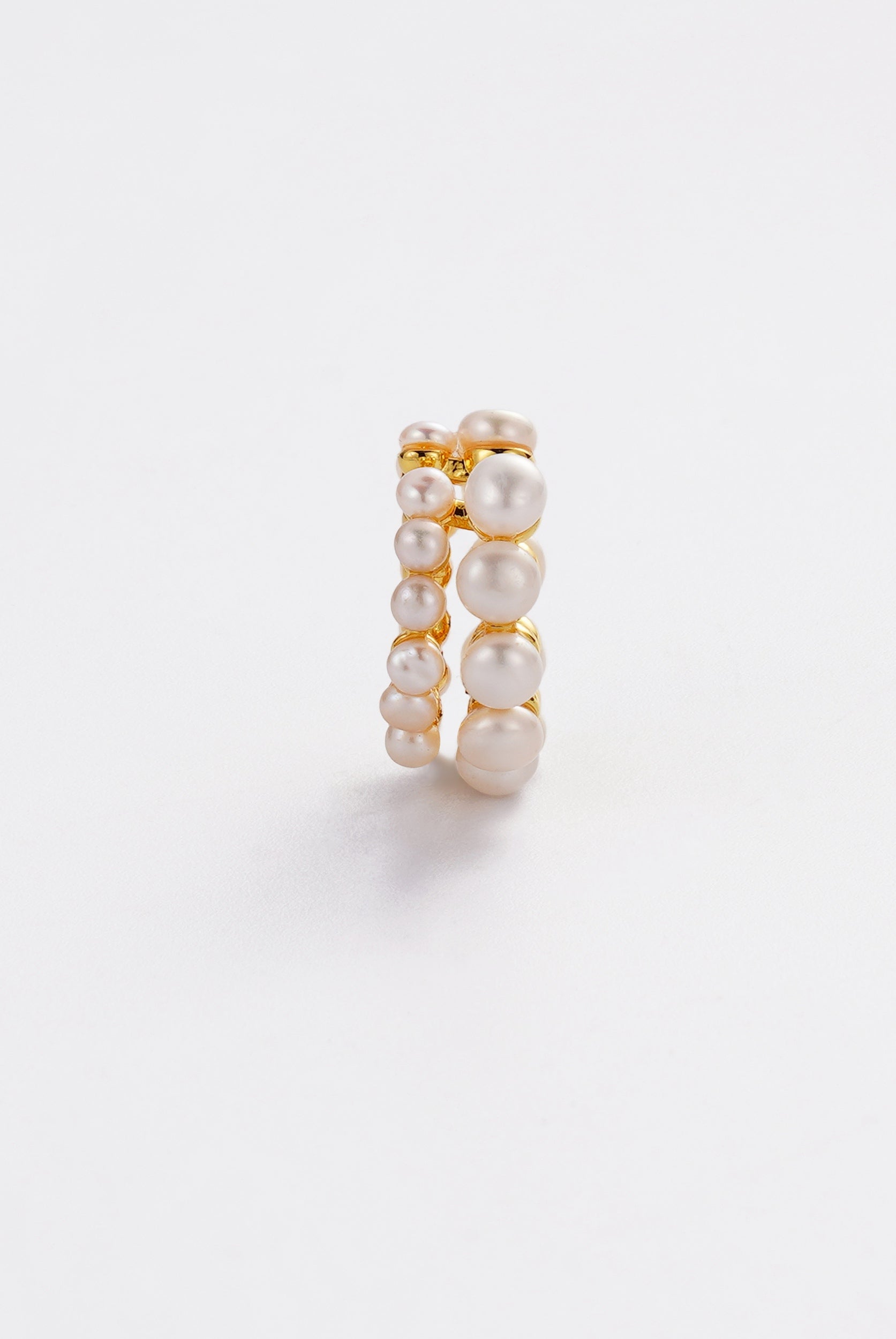 Luna Pearl Ear Cuff