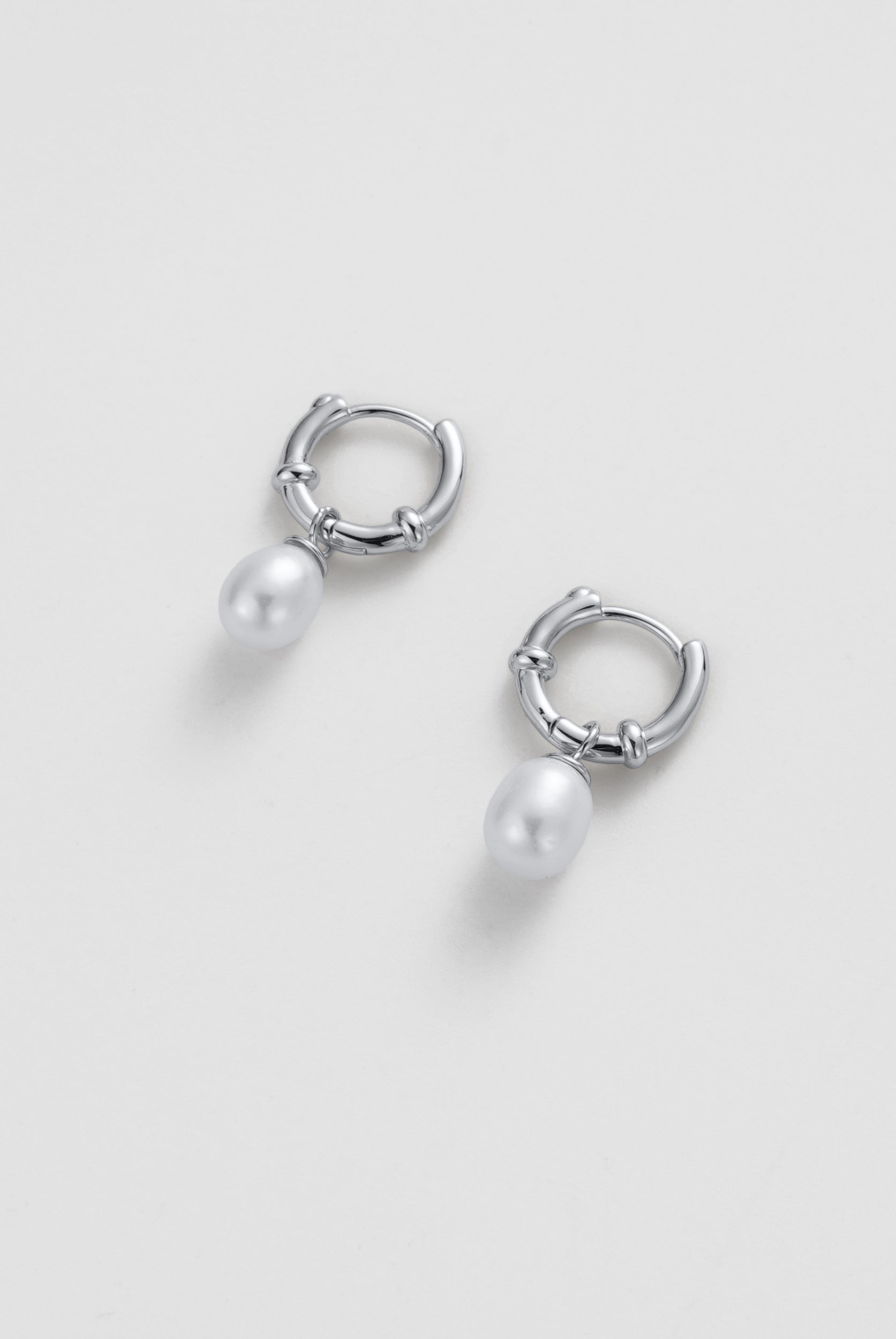 Tessa Pearl Hoop - Silver