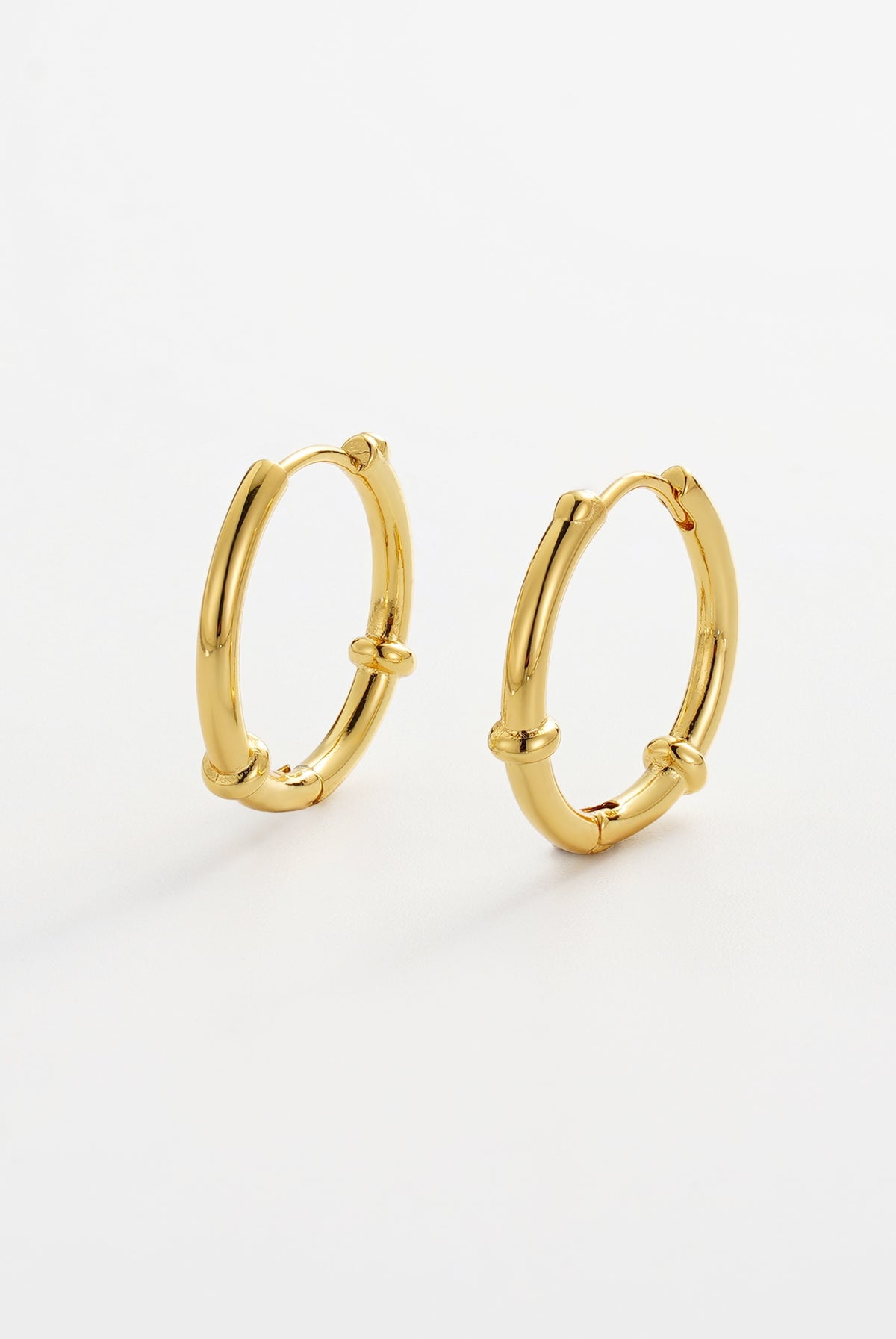 Gold Tessa Hoop — Zafino Australia (1 of 5)