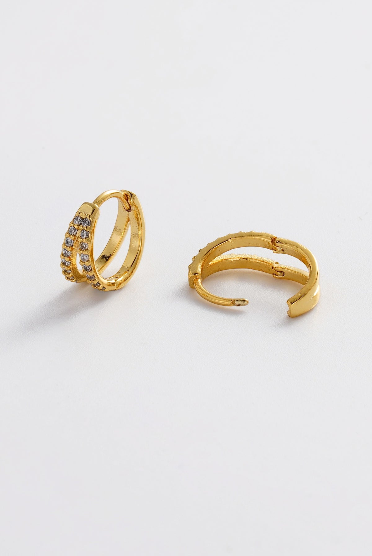 Gold Celia Huggie — Zafino Australia (3 of 4)