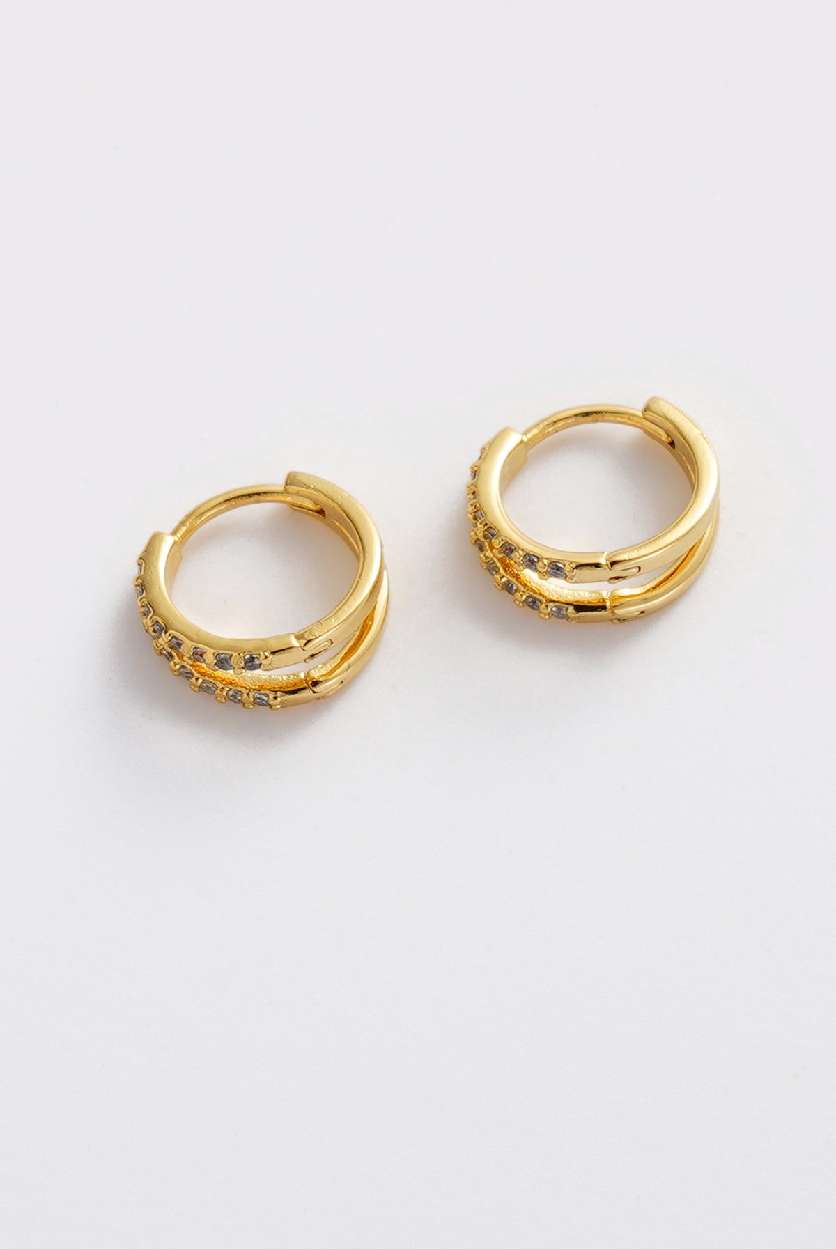 Gold Celia Huggie — Zafino Australia (4 of 4)