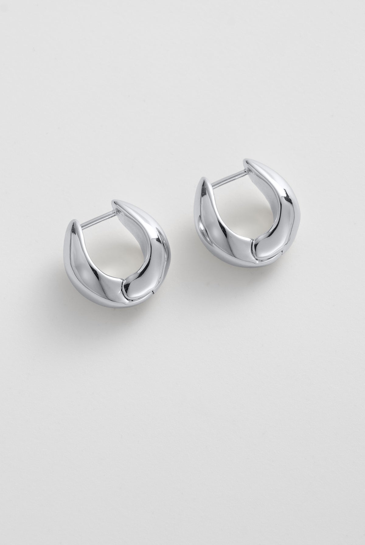 Silver Margot Hoop — Zafino Australia (4 of 4)