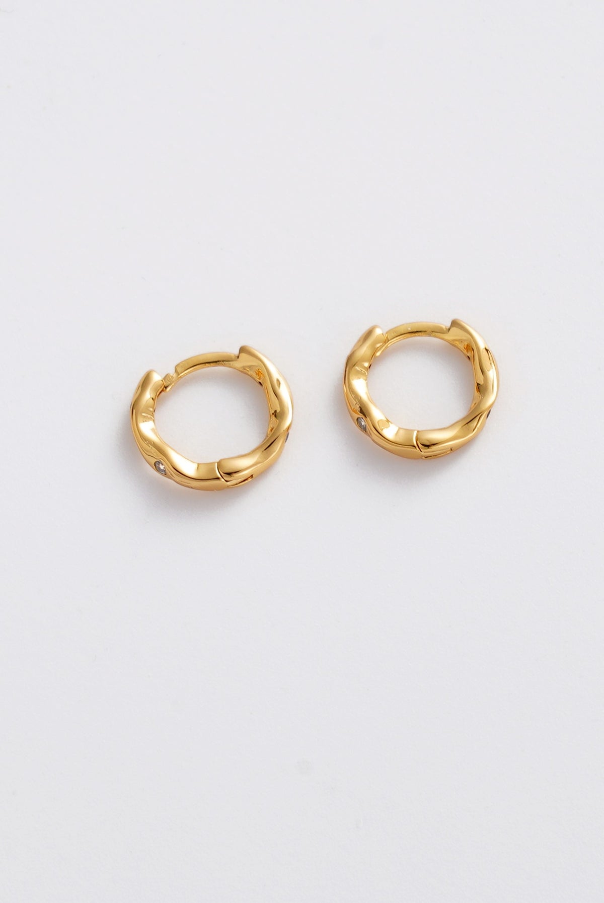 Gold June Huggie — Zafino Australia (3 of 4)