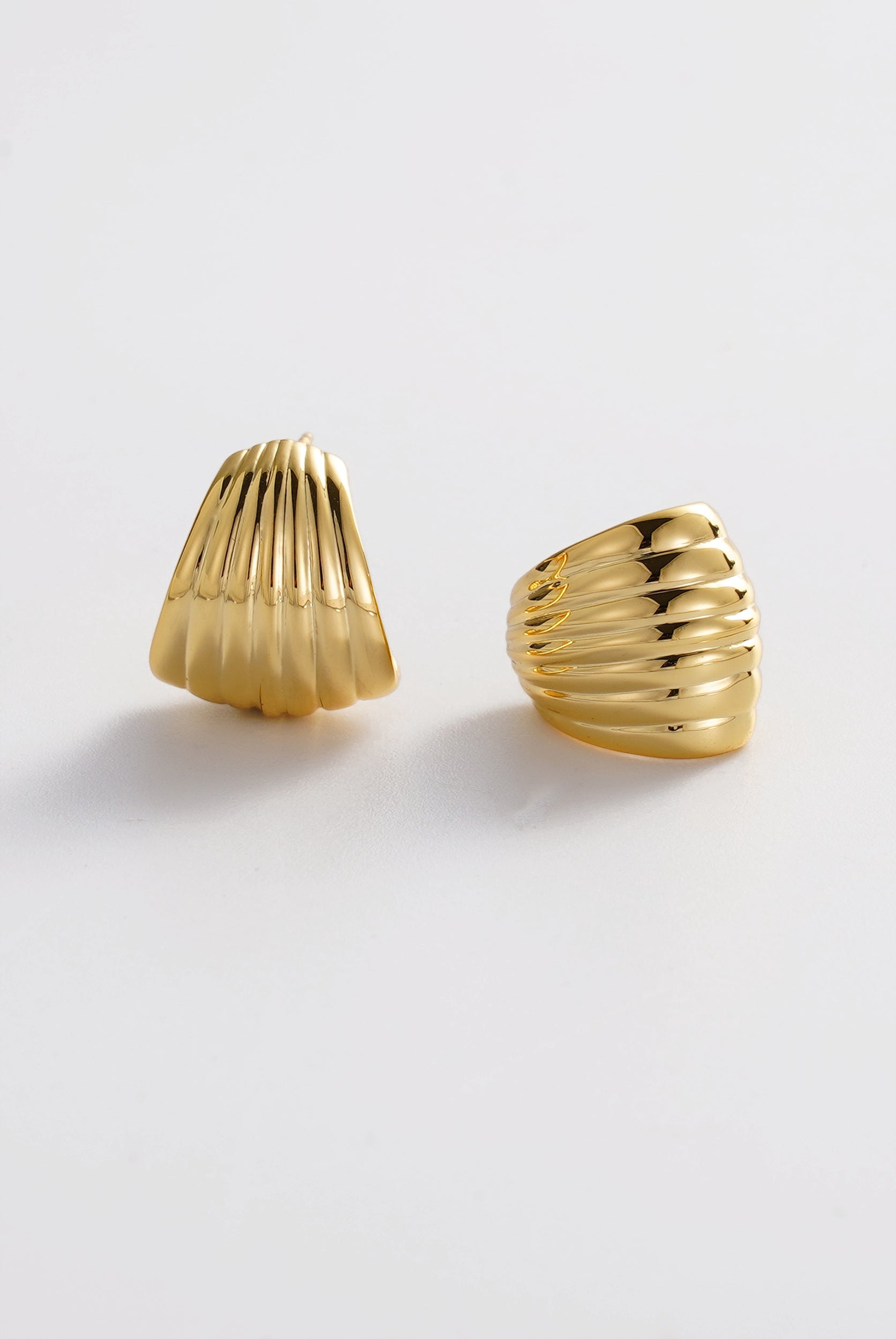 Sasha Hoop - Medium / Gold