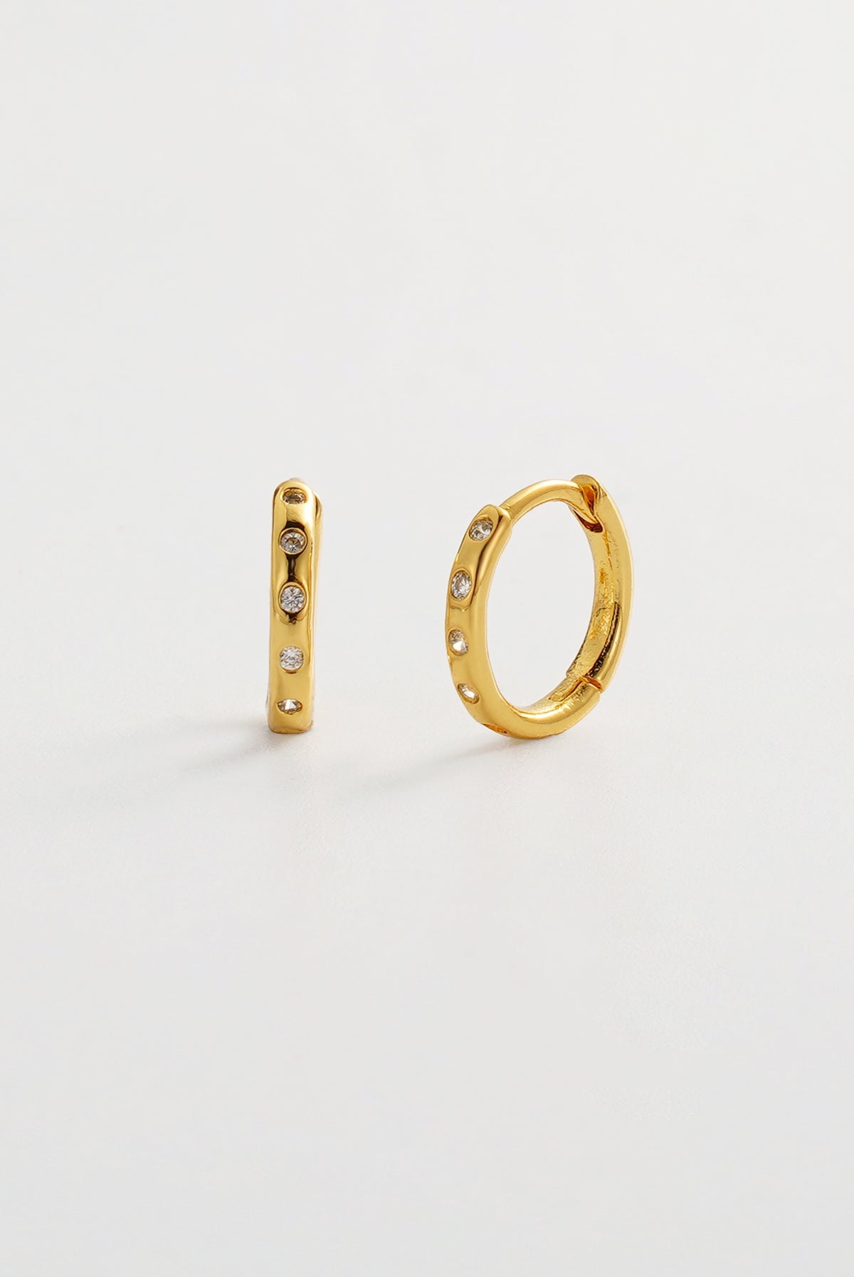 Gold Talia Huggie — Zafino Australia (2 of 4)
