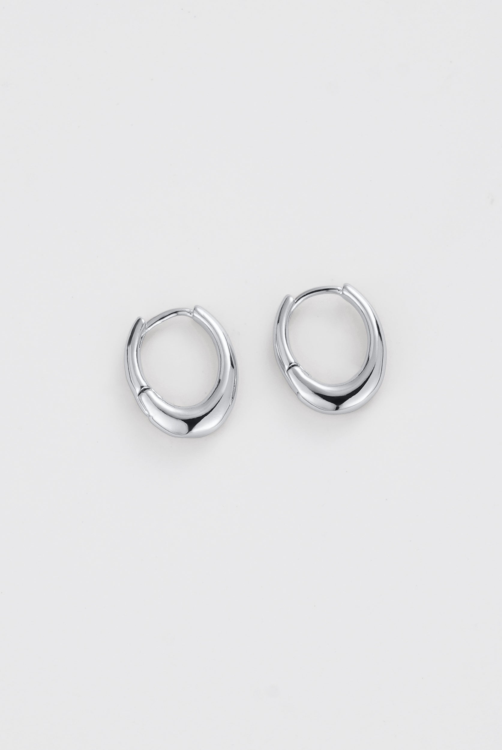 Silver Pia Hoop Small — Zafino Australia (3 of 3)