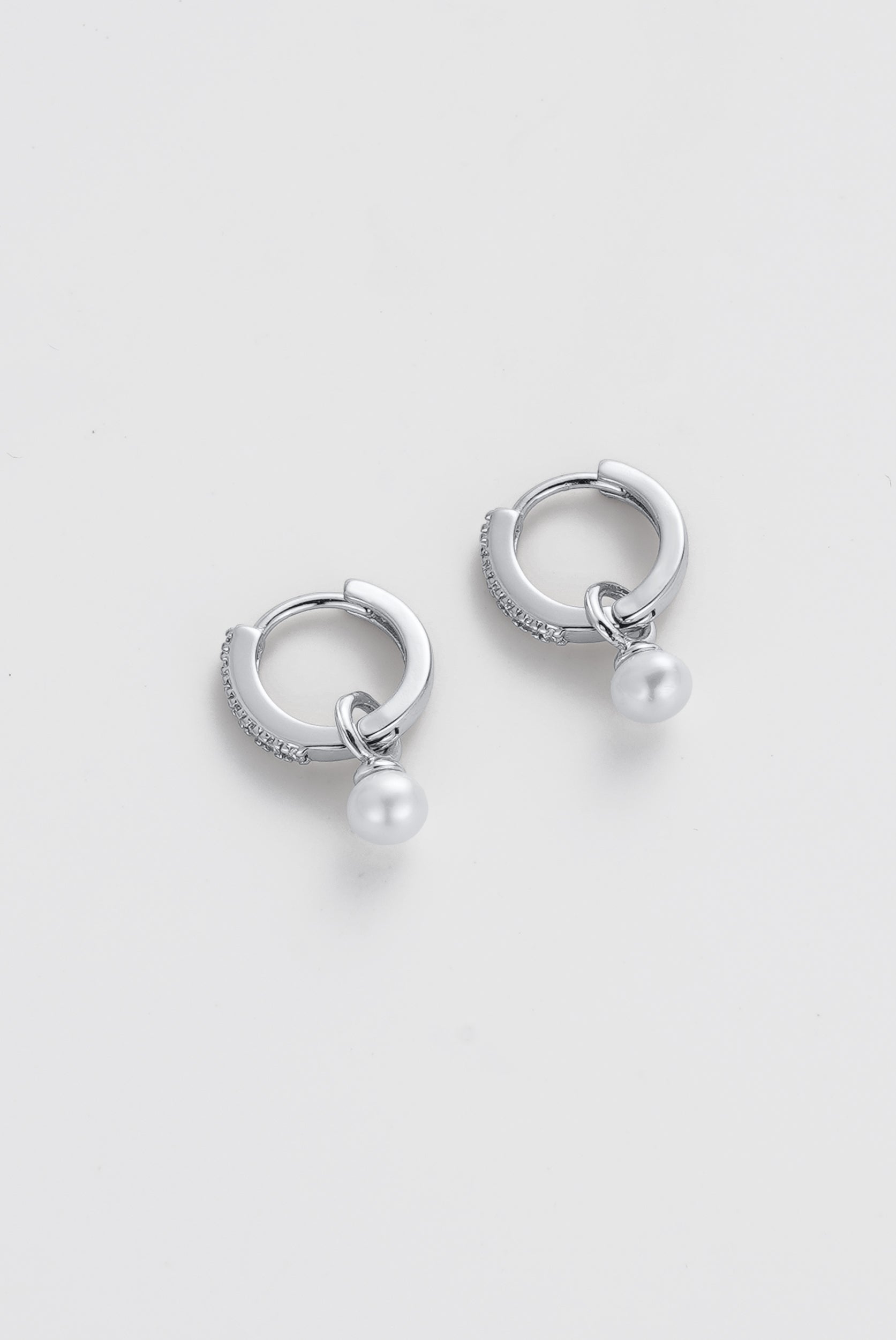 Silver Scarlette Hoop — Zafino Australia (2 of 3)