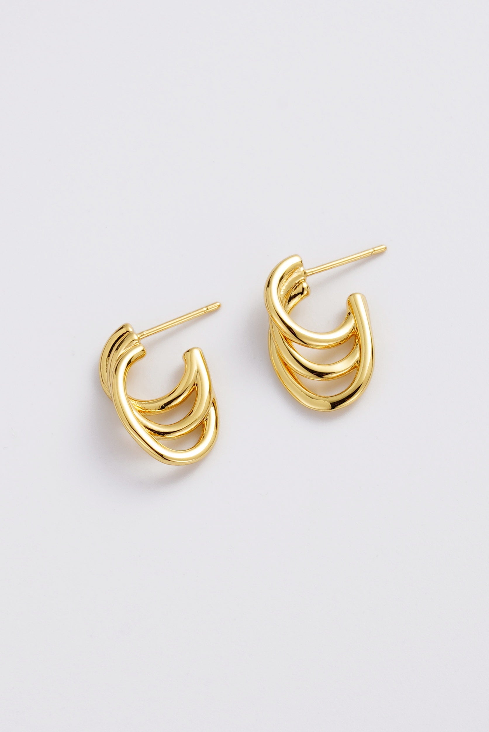 Gold London Hoop — Zafino Australia (4 of 4)