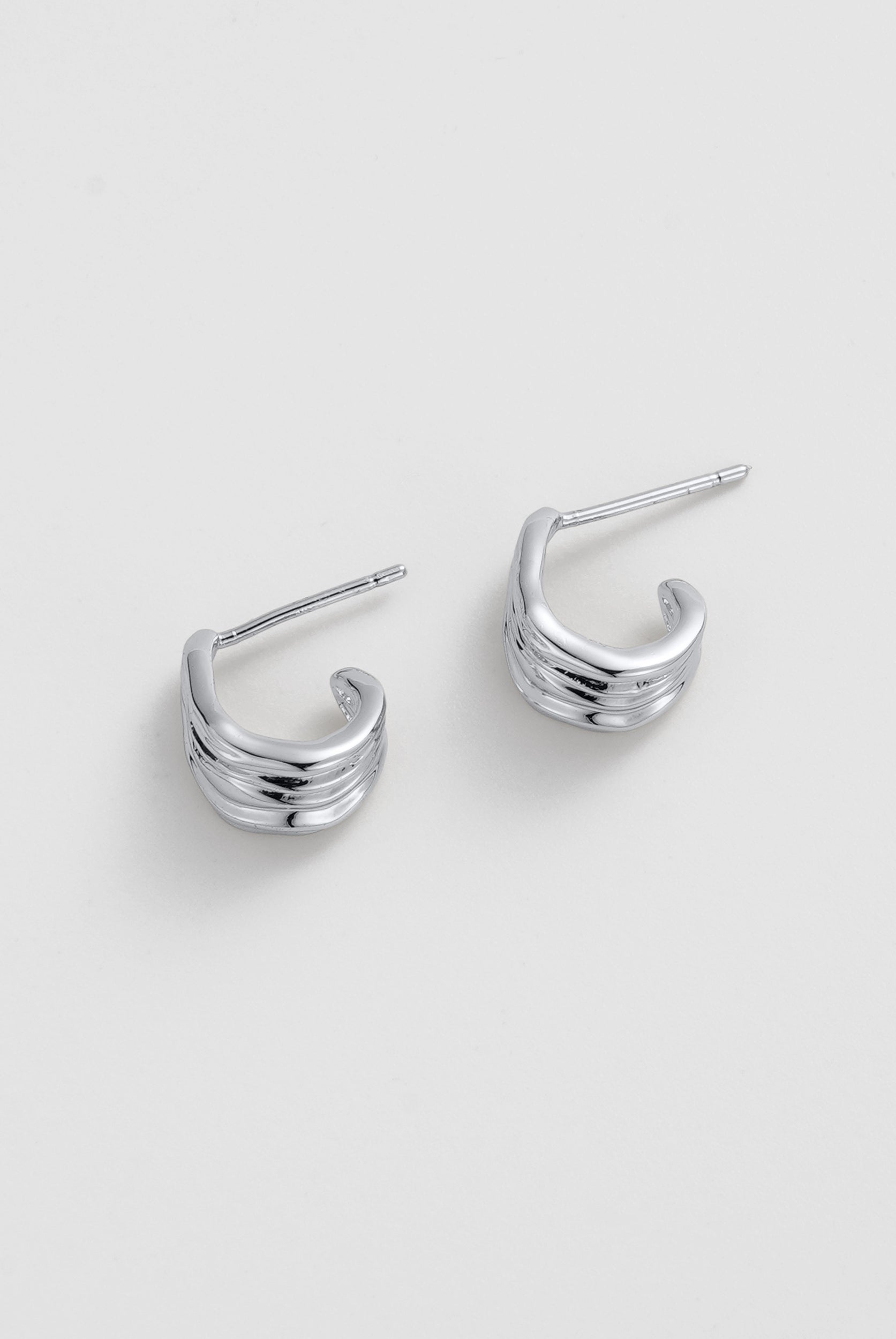 Silver Lexi Hoop Small — Zafino Australia (4 of 4)