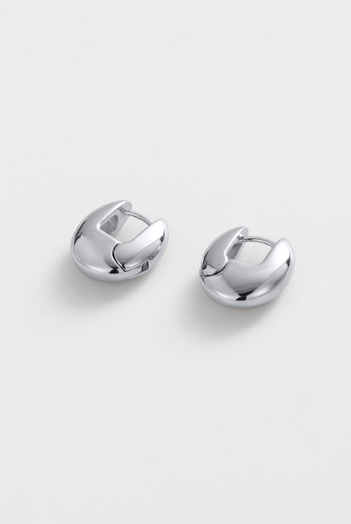 Silver Carrie Hoop — Zafino Australia (3 of 4)