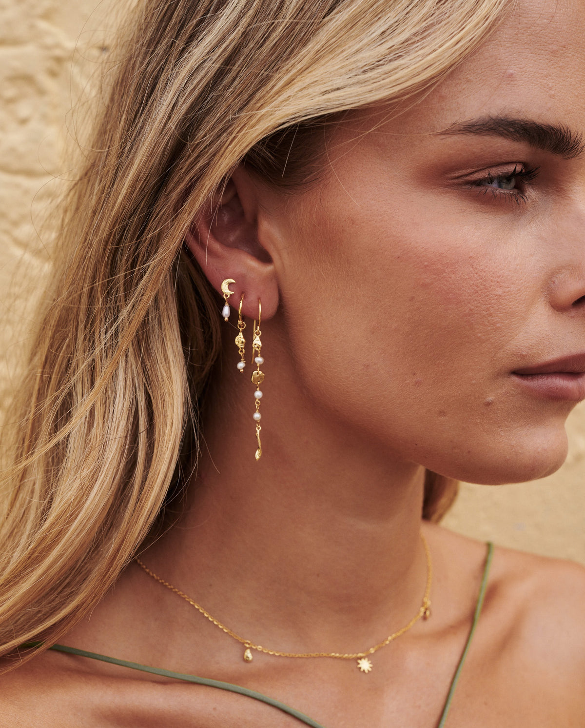 Luna Pearl Drop Earring - Gold